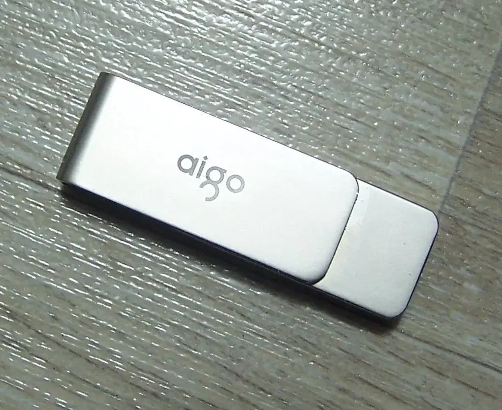 Aigo 32GB USB 3.0 메모리 (재고 1개)